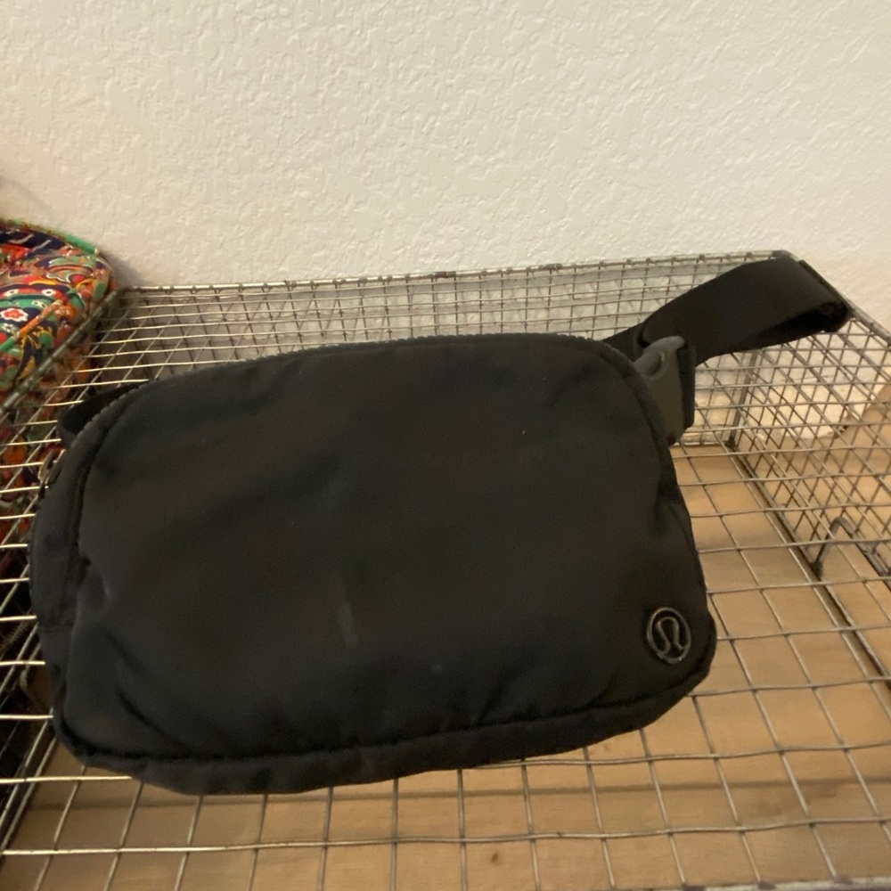 Lululemon Fanny pack